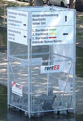 Werbeturm als Besucherleitsystem